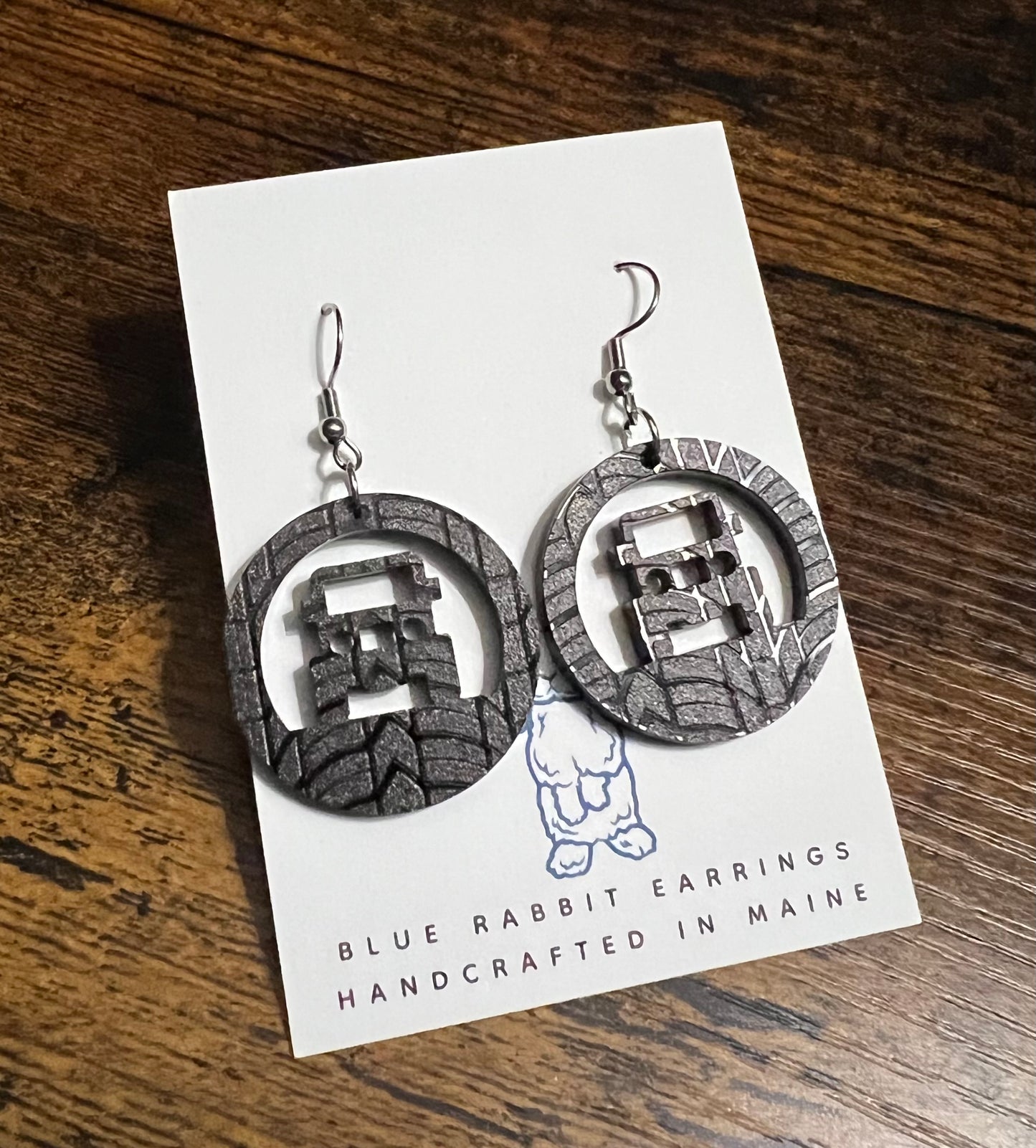 Beep Beep! •|||||||•Acrylic Tire Tread Earrings