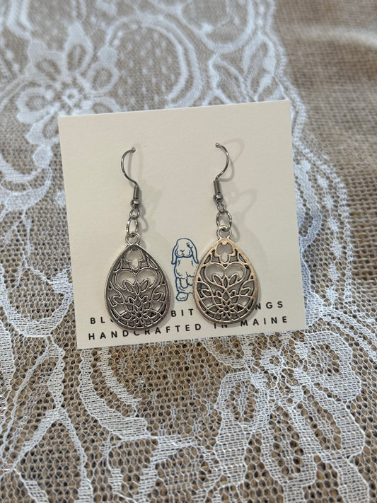 Silver Scroll Design Earrings